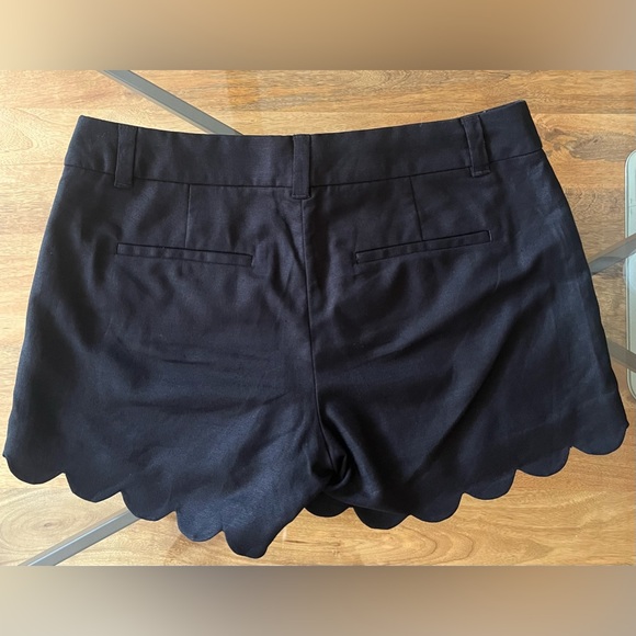 J Crew Factory Scooped Shorts 4” inseam - Picture 5 of 8
